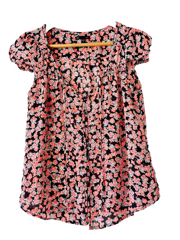 Gap Women's Small Cap Flutter Sleeve Floral Mutlicolor Romantic Semi Sheer