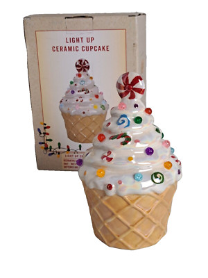 Cracker Barrel LED Christmas GINGERBREAD CUPCAKE Light- Up w/ Box
