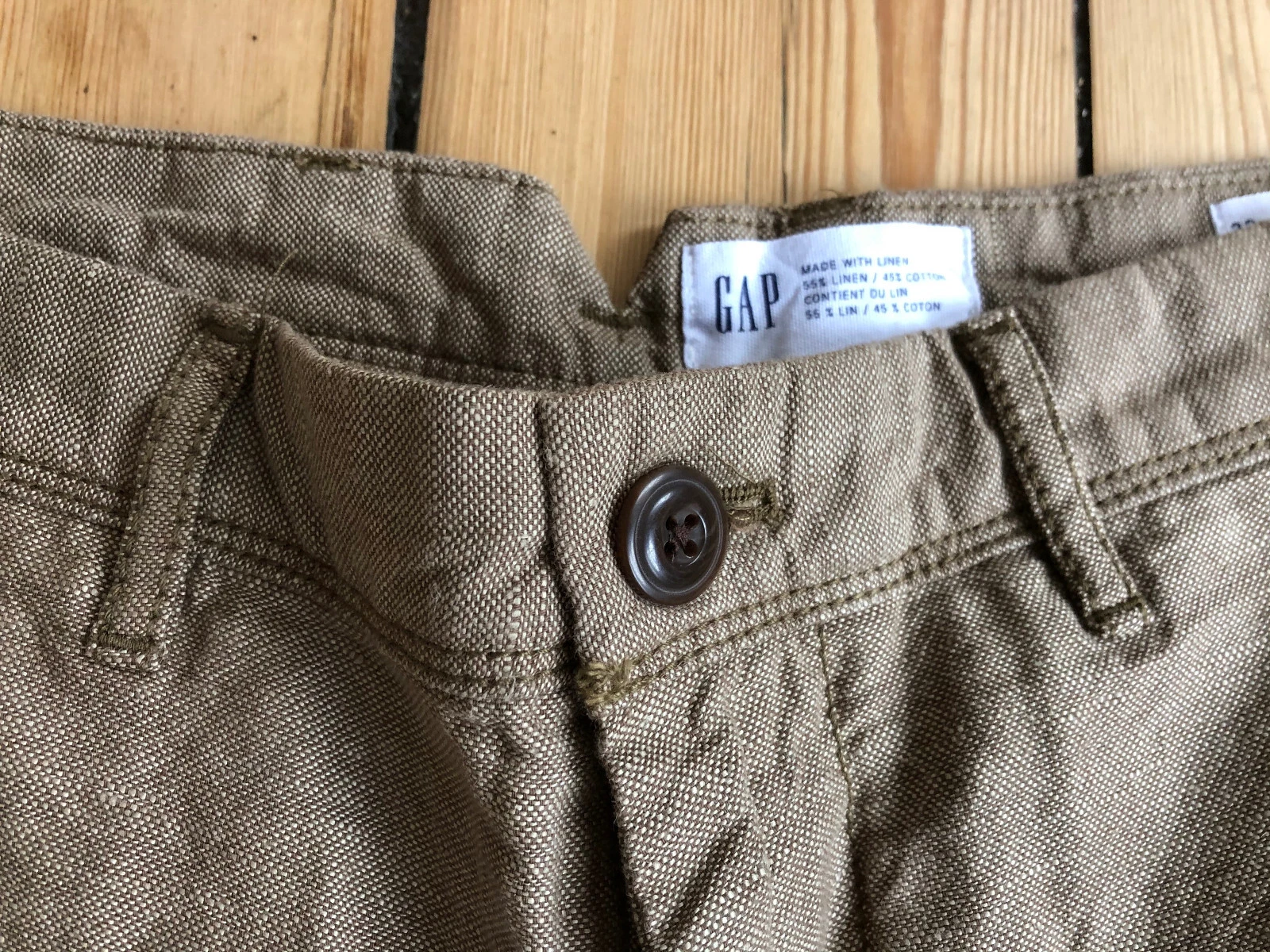 GAP LINEN BLEND SHORTS FOR MEN. 33 INCH WAIST. BNWT.
Opens in a new window or tab