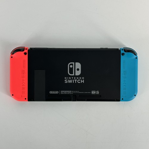Nintendo Switch Console Portatile Originale Nera 32GB con Custodia/Caricabatterie - Ottima - Foto 8 di 9