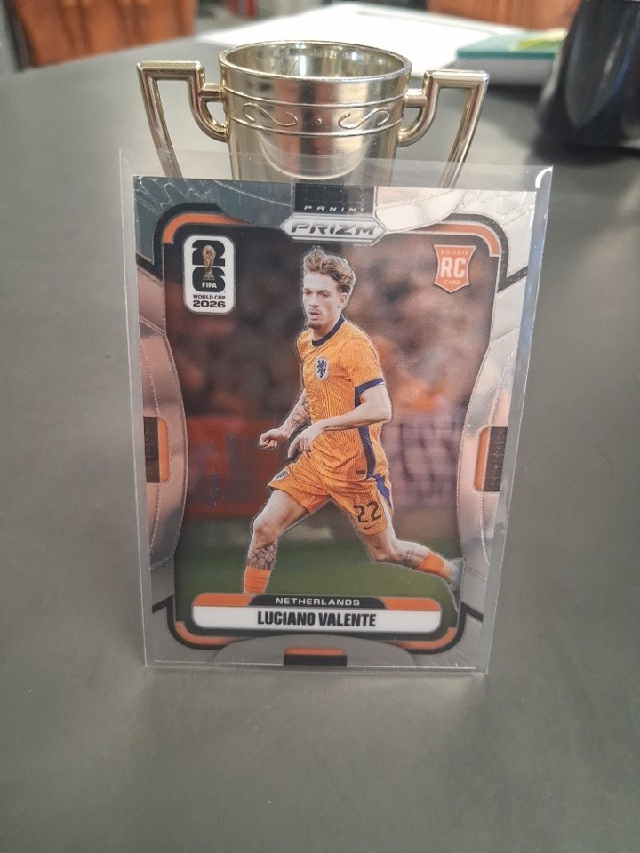 2026 Panini Prizm World Cup RC Luciano Valente #314 Rookie Netherlands