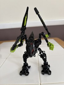 LEGO BIONICLE Skrall (#7136) Includes Manual Does NOT Include Golden Armor