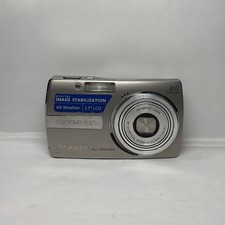 Olympus Stylus 810 8.0 MP Digital Camera All-Weather Compact Silver Untested
