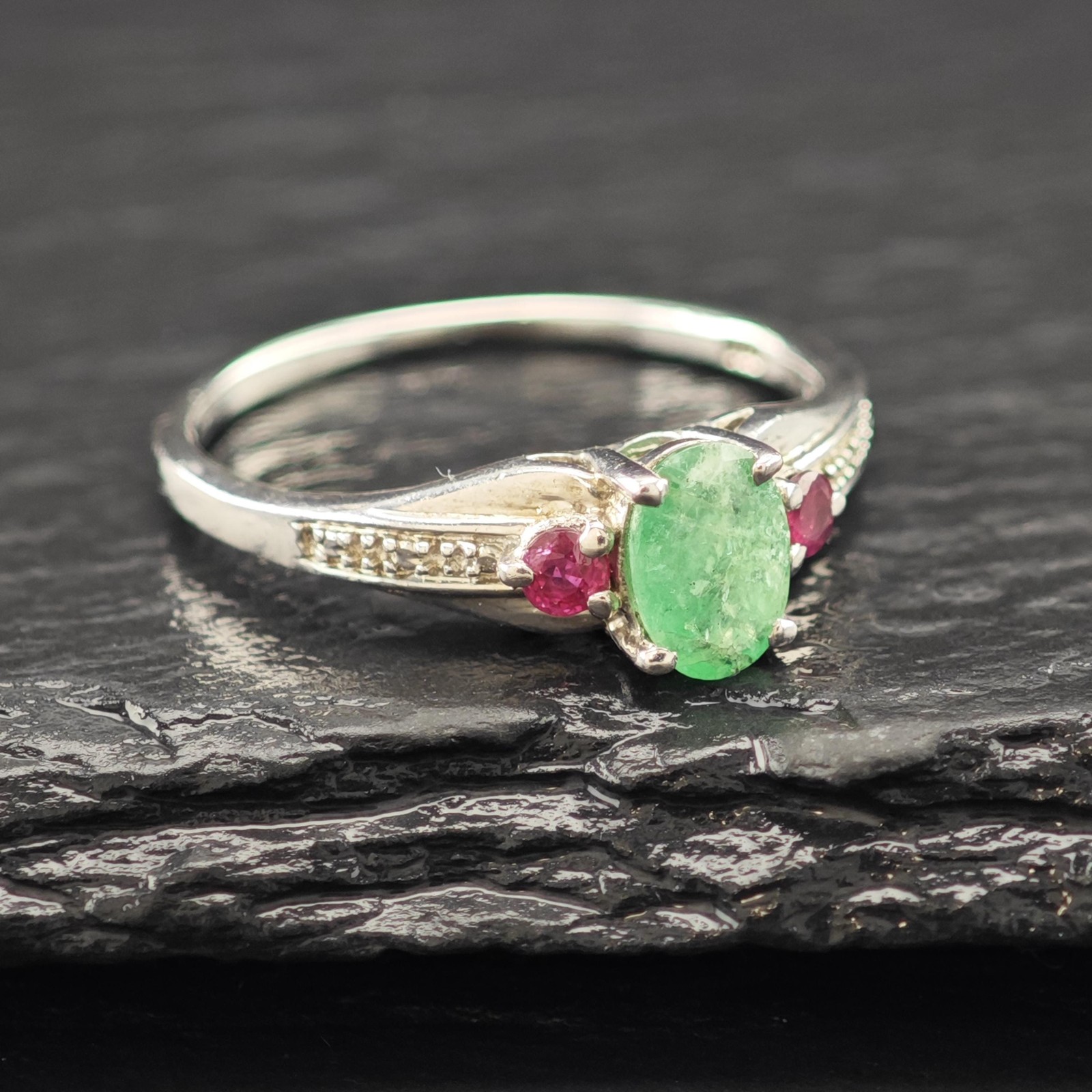 Emerald Ruby Gemstone Ring Sterling Silver Size 9 - image 4