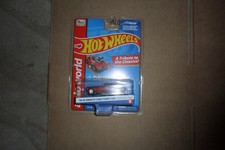 Auto World Hot Wheels Classic '70 Plymouth Cuda Funny Car HO Scale Slot Car NOC