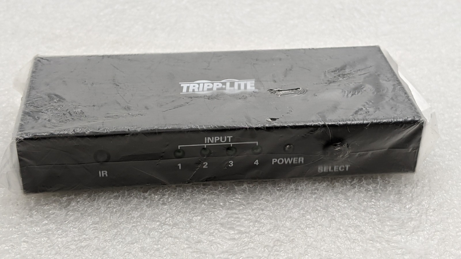 Tripp-Lite B119-004-UHD 4-PORT HDMI Switch NO AC - FREE SHIPPING