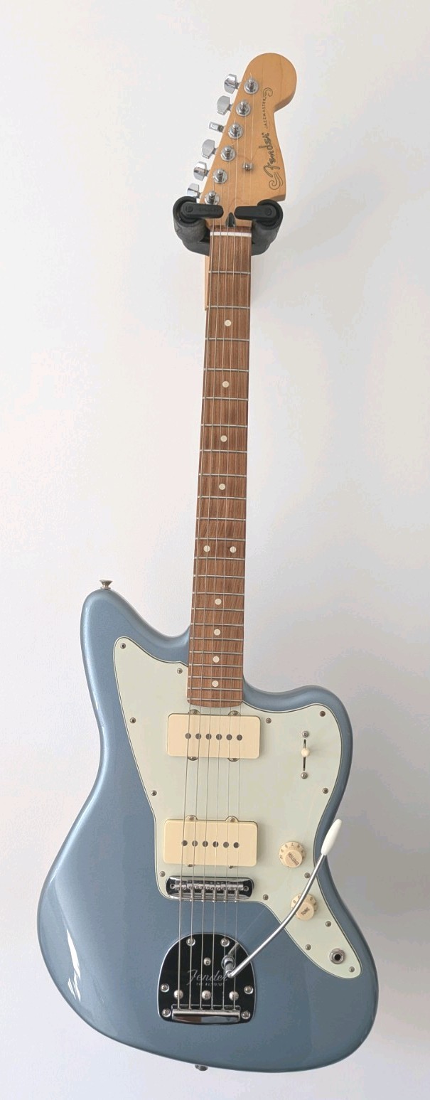 Fender Jazzmaster Player - Limited edition Ice Blue Metallic Electric Guitar