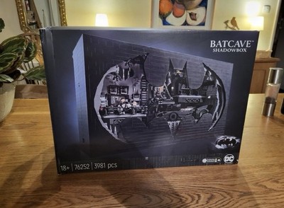 Batcave   Shadow Box #76252 (3981+ Pcs) New And Seal Packed (EIDOLON)