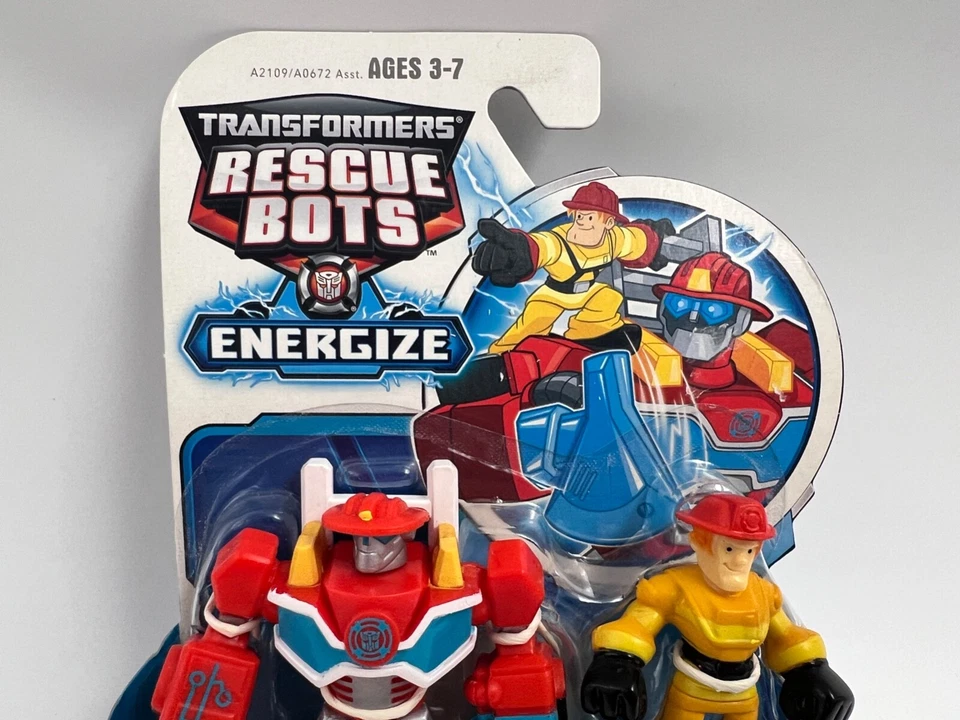 Playskool Heroes Transformers Rescue Bots Heatwave the Fire-Bot and Kade Burns - Image 2 of 4