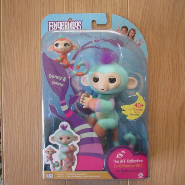 wowwee fingerlings baby monkey & mini bffs