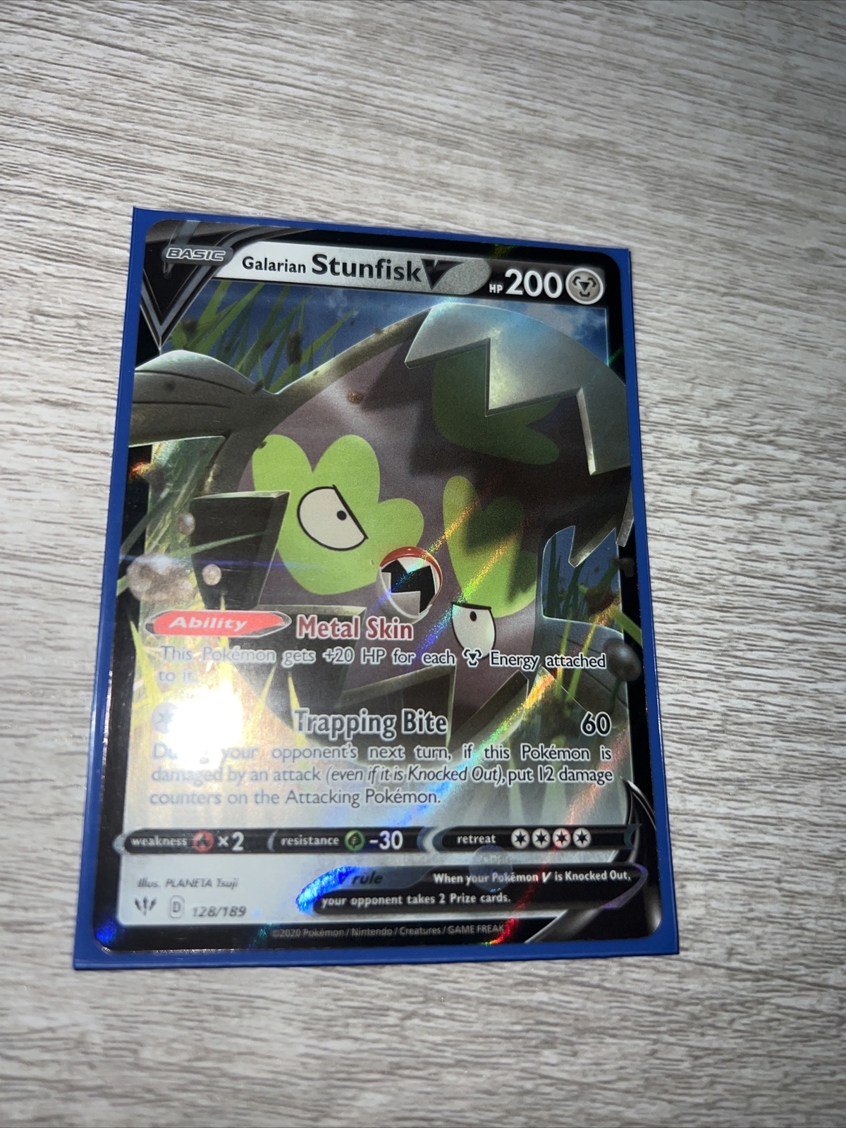 Galarian Stunfisk V Ultra Rare - 128/189 Darkness Ablaze - Pokemon TCG - Mint