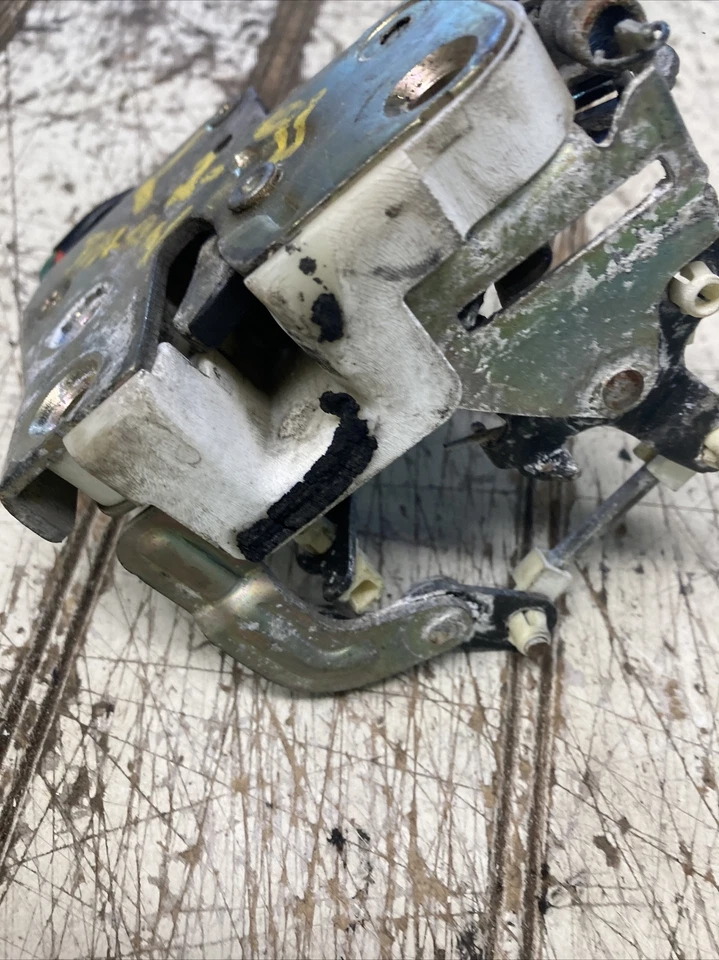 90-94 Eclipce Talon Laser left door latch - Image 3 of 4