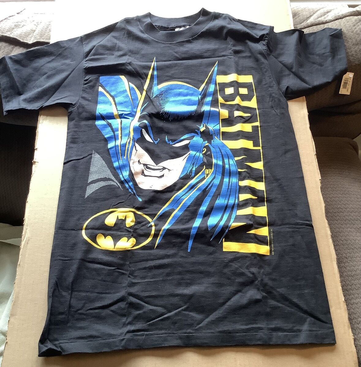 VINTAGE BATMAN T-SHIRT (1988) United Stars of America; Large VINTAGE BATMAN T-SHIRT (1988) United Stars of America; Large