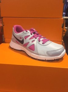 NIKE REVOLUTION GS SCARPE GINNASTICA SHOES DONNA BAMBINA JUNIOR 555090 010 NIKE REVOLUTION GS SCARPE GINNASTICA SHOES DONNA BAMBINA JUNIOR 555090 010