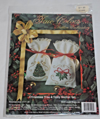 True Colors Ribbon Embroidery Kit Christmas Tree Holly Sachet Set SRK 70007 NOS