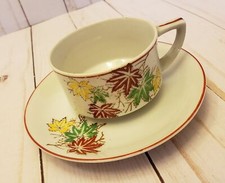 Taza de té de porcelana con patrón de hojas de otoño hecha en Japón ocupado de colección, platillo para taza de té