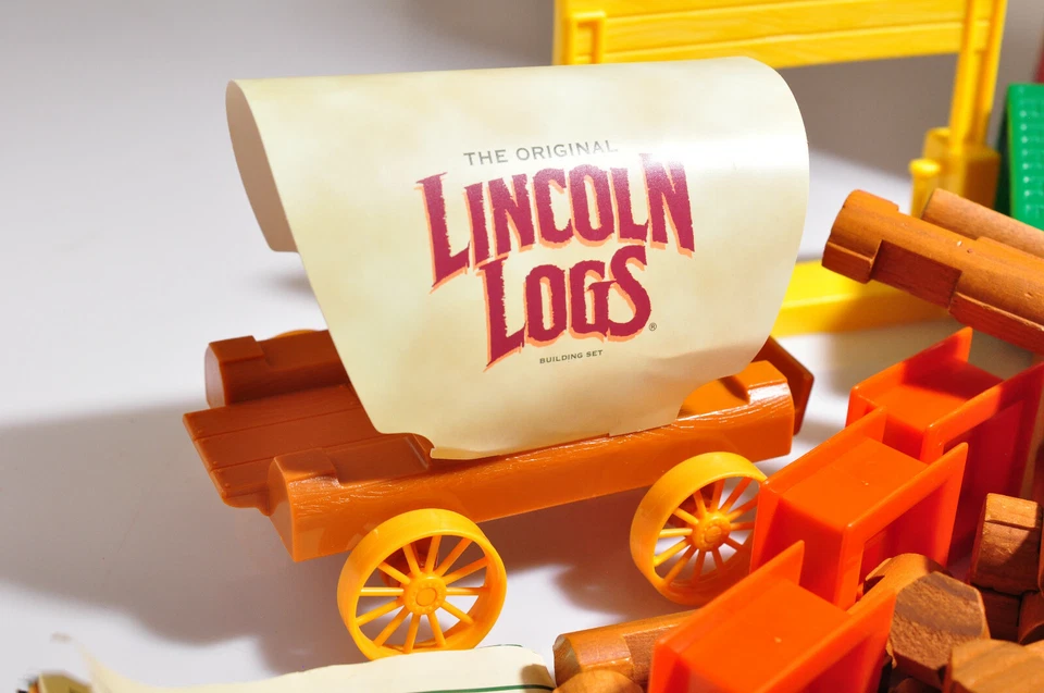 Lincoln Logs Conestoga Homestead- - Incomplete Set - Image 3 of 4