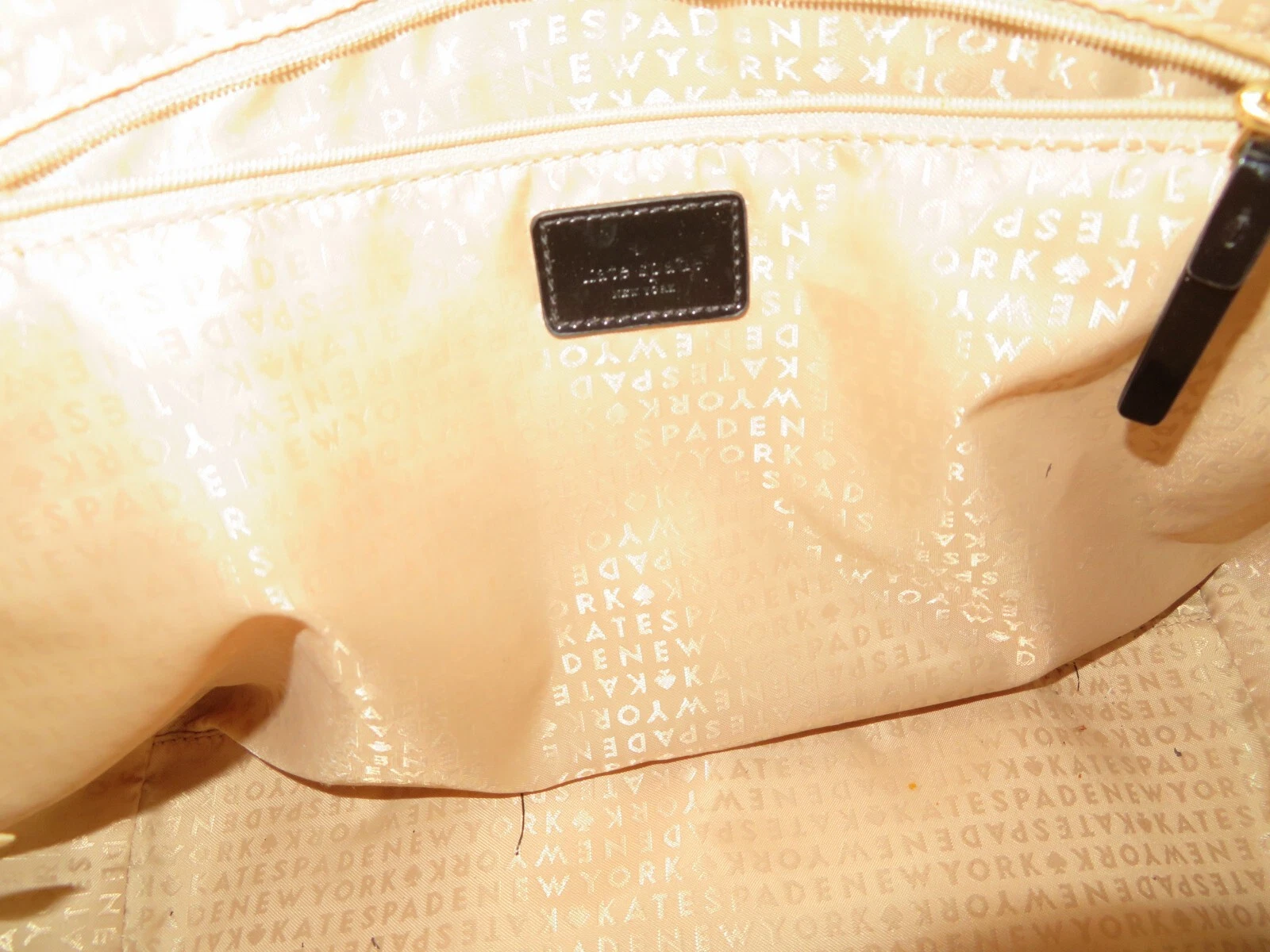 Borsa tote Kate Spade grande Sophie Camellia Street nera PVC pelle verniciata in ottime condizioni