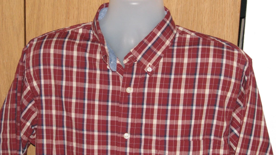 Haggar Clothing Men's Large Long Sleeve Plaid Dress Shirt - Image 2 of 4