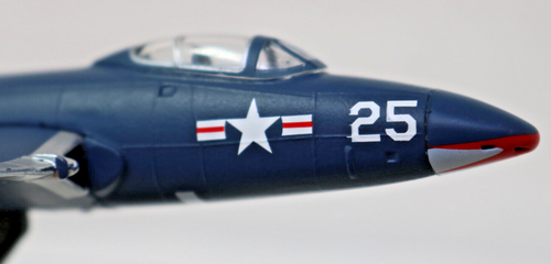 Marine F9F Panther Korea 1947 Fighter 1:100 PS5393-2 Daron Same Day Shipping - Picture 7 of 13