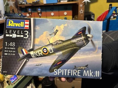 Revell 03927 Supermarine Spitfire Mk.2  1/48