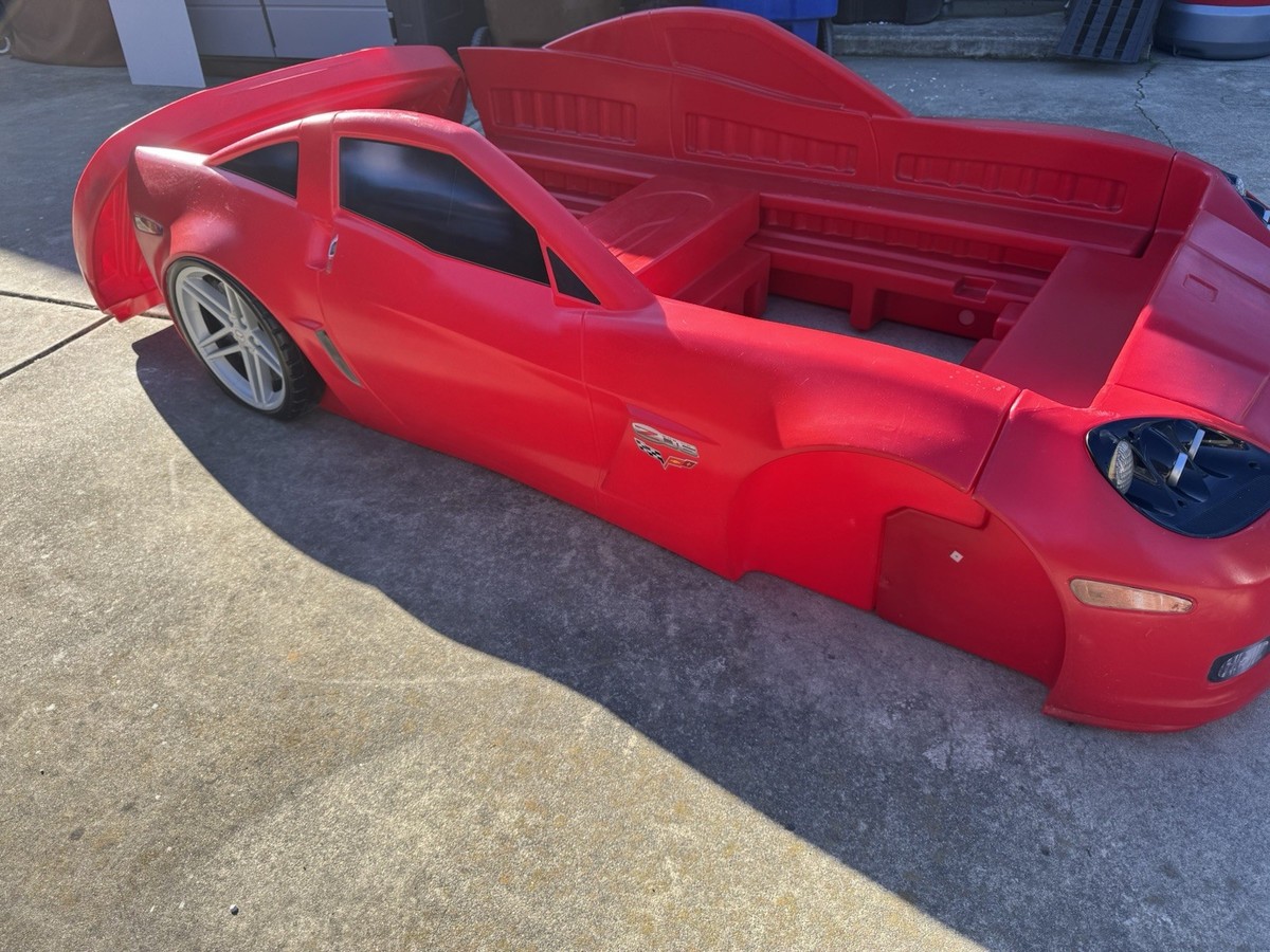 【美品】ステップ2 コルベットツインベッド 子供 Step2 Corvette Toddler to Twin Bed Frame Red with LED Light Model