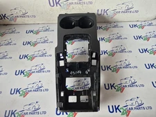 AUDI A3 8V 2013-2016 3DR FRONT CENTRAL CONSOLE CUP HOLDERS 8V2864261A