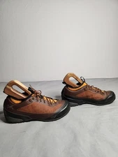 Arcteryx Acrux FL GTX Shoes Mens Size 10.5 Rust Brown Black Hiking Sneakers EUC