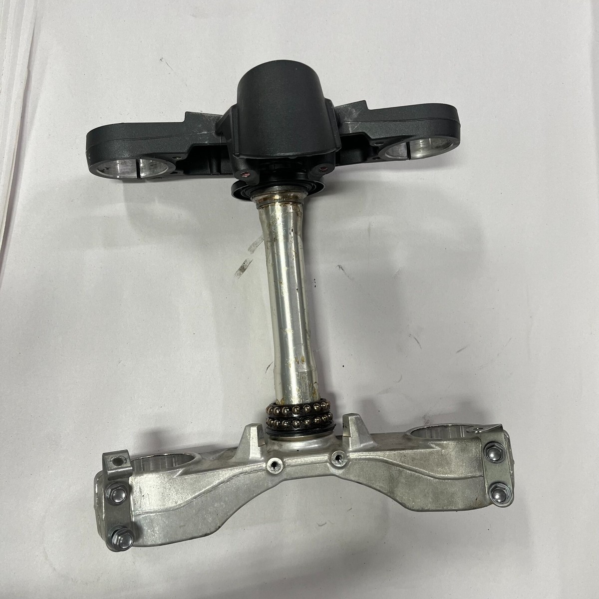 USED OEM 12-23 KAWASAKI NINJA ZX14 UPPER AND LOWER TRIPLE TREE