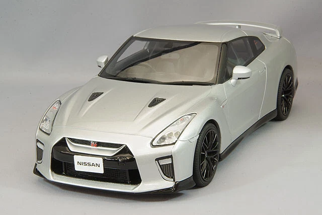 Kyosho Samurai 1/18 Nissan Gt-R 2020 Silver Ksr18044S R35 | eBay