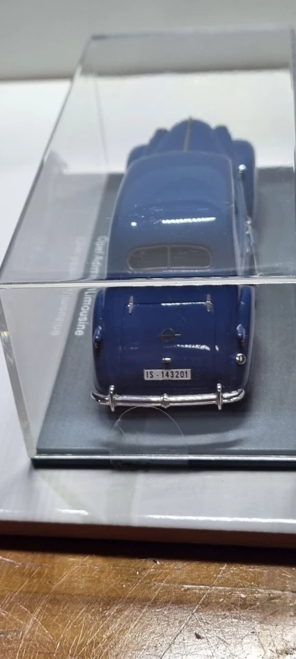 1/43 NEO Scale Models Opel Admiral Limousine "Blue " Unopened Casing, NO Box - Image 3 of 4