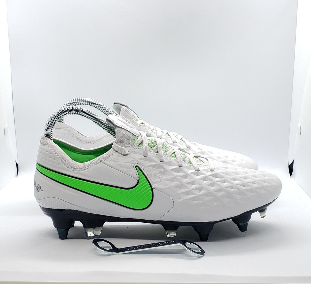 Nike Tiempo Legend 8 Elite SG-PRO AC 'White/Green' Men's Size 6.5