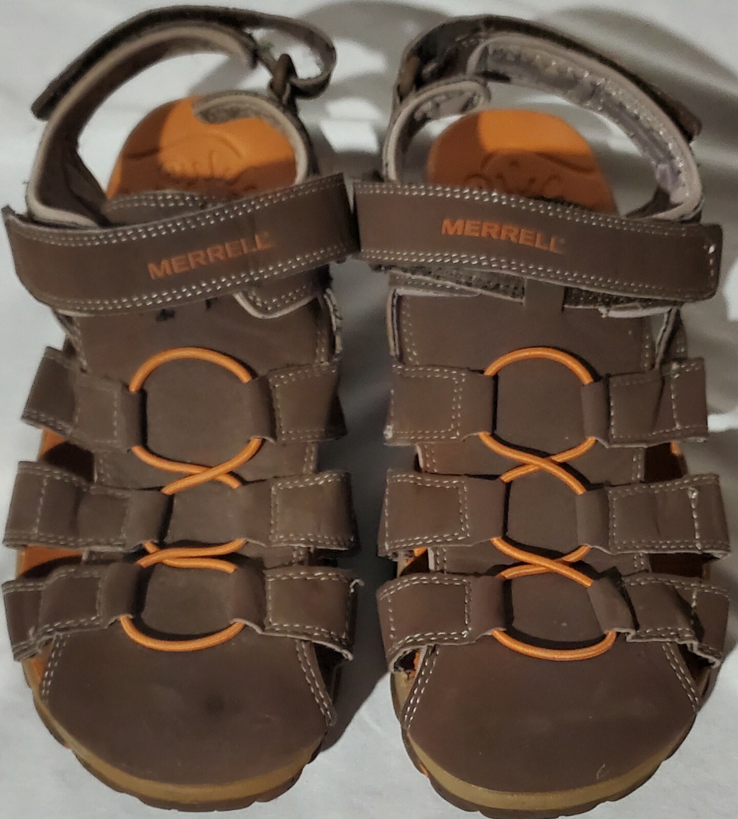 Sandali Merrell. Marrone arancione bambino taglia 7 donna 8 5. Cinghie con gancio e passante. Us intime ottimeioni