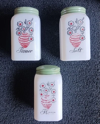 RARE Vintage McKee Flower Vase Milk Glass Salt & Pepper  Flour Range Shakers