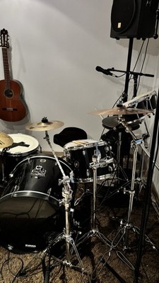 Gebrauchtes Schlagzeug mit Becken & Hi Hat- Komplett Oder Einzelteile Schlagzeug
