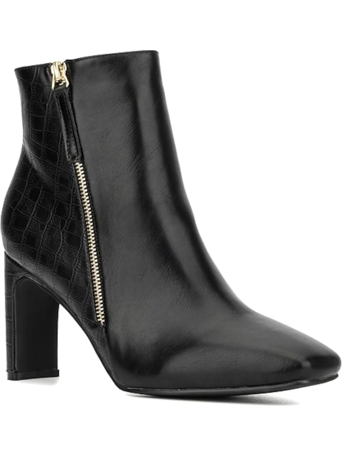 Женские кожаные ботильоны NY COLLECTION черного цвета с крокодиловым принтом сзади на носке и блочном каблуке 10
