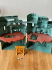 VINTAGE 1981 MASTERS OF THE UNIVERSE CASTLE GRAYSKULL ACTION FIGURE PLAYSET