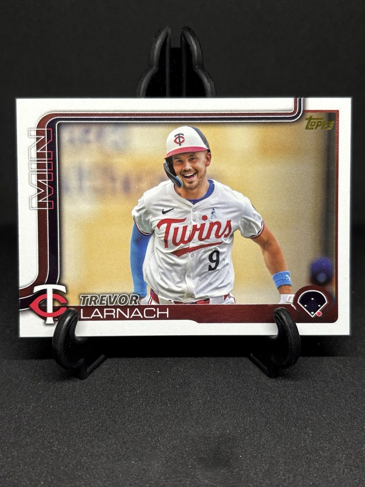 2025 Topps Series 1 - Trevor Larnach #279 Golden Mirror Image Variation