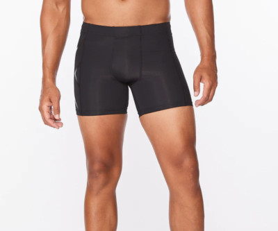 GENUINE || 2xu Mens Compression 1/2 Shorts - Black/Nero