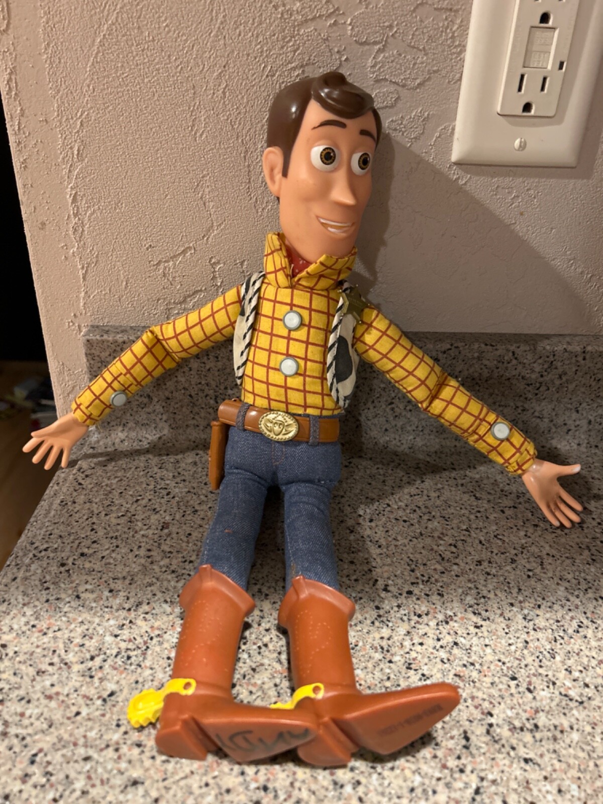 Vtg Disney Pixar Thinkway Toy Story Woody 15” Pull String Doll w/o