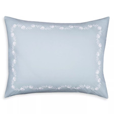 MATOUK DAPHNE 1 STANDARD SHAM POOL BLUE WILD DAISIES FLOWER WHITE EMBROIDERY NEW