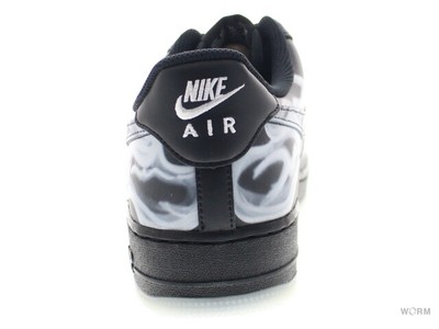 Size 9 - Nike Air Force 1 