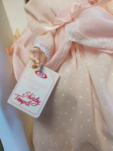 Vintage Shirley Temple Doll 1982 - Picture 8 of 10