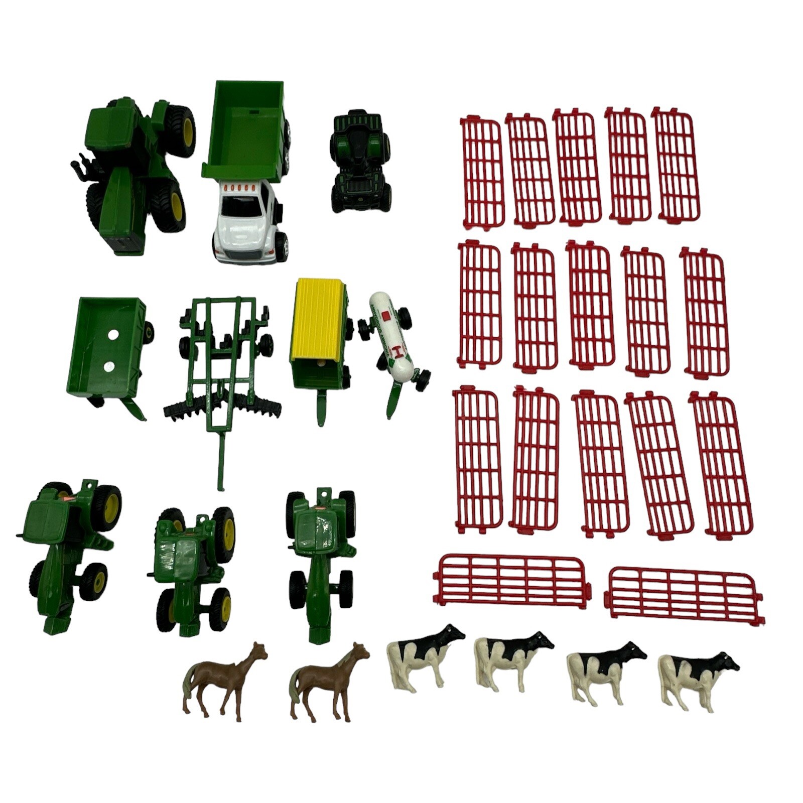 ERTL John Deere Toy Tractors & Parts Lot Farm Toys Implements Fences