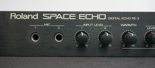 Roland RE-3 Space Echo / Digital Echo 1U Rack Mount Effects Unit - 100V - Picture 5 of 21