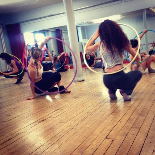 12 Stück Große Multi Hula Hoop Reifen Kinder Fitness Übung Erwachsene Kunststoff Hoola Hoop - Bild 2 von 10