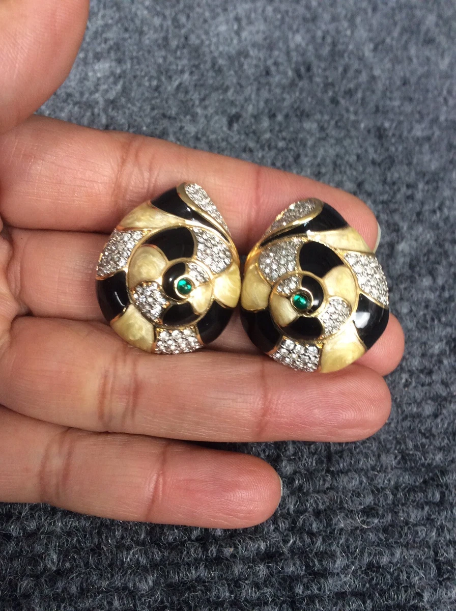 Beautiful signed swan swarovski enamel crystal shell gold tone clip earrings