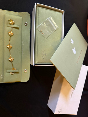 Van Cleef & Arpels 18k yellow gold Guilloche Alhambra bracelet