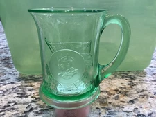 King George V & Queen Mary - May 6th 1935 - Silver Jubilee  Green Glass Cup NICE