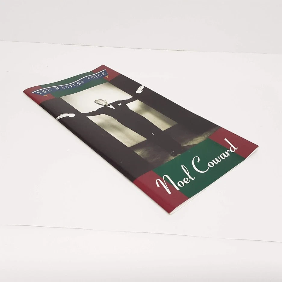 Noel Coward: His HMV Recordings 1928 to 1953 4 CD Box Set With Booklet EMI Boxed - Imagem 4 de 4